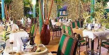 Grand Pineapple Montego Bay Hotel